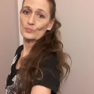 Meet your Posher, Della